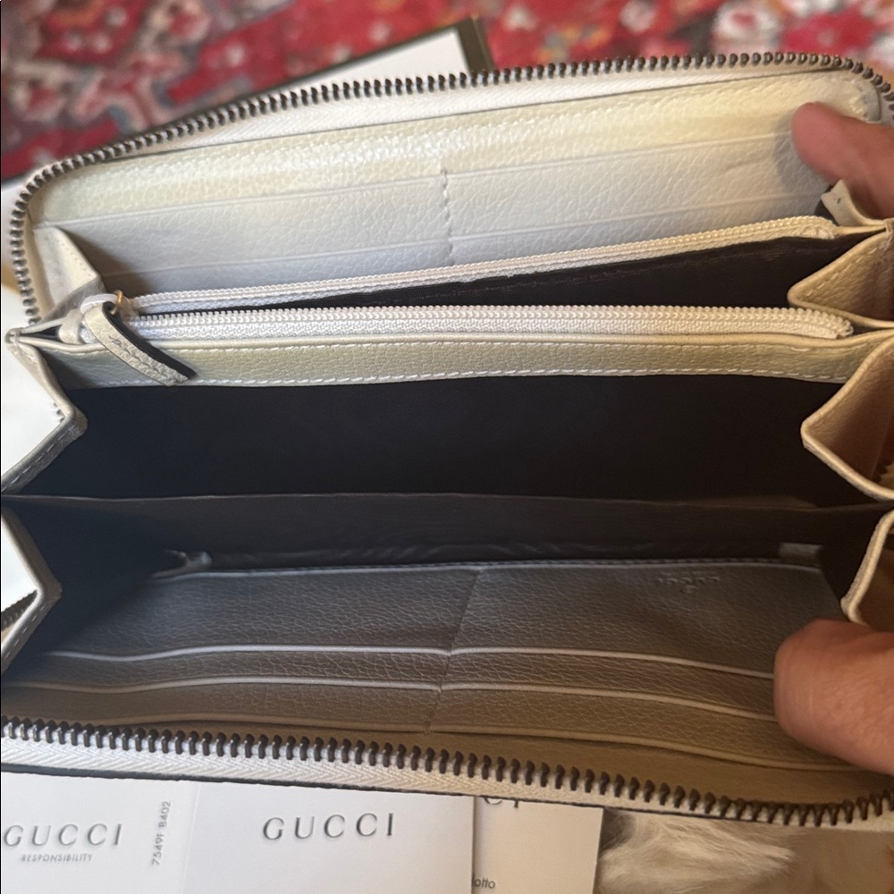 Gucci Cream Wallet NEW - Picture 4 of 6